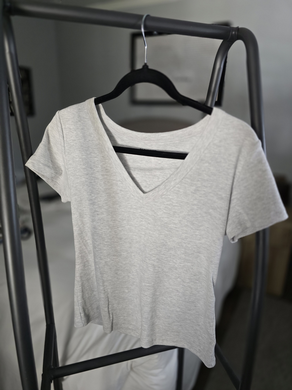 Old Navy Women's V-Neck Short Sleeve Top — Light Heather Gray